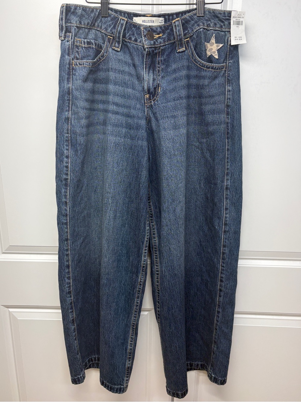 Hollister Low-Rise Super Baggy Jeans Star Leopard NWT 8R W29 Regular Medium Wash